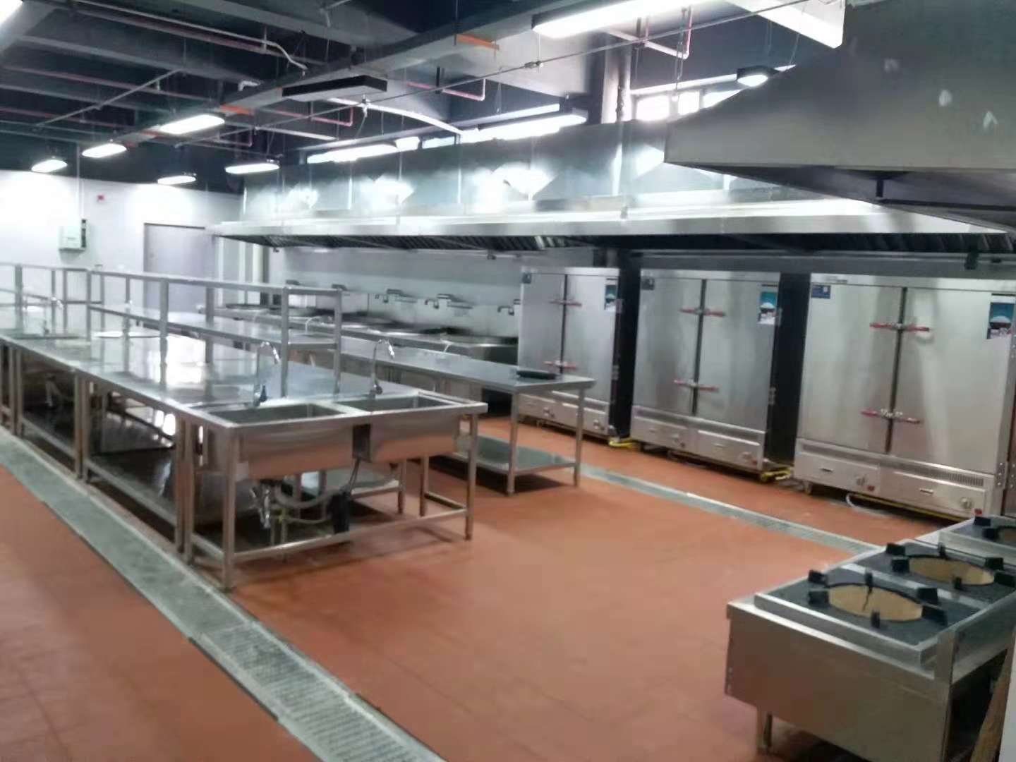 成都大型工廠食堂麻豆免费电影网設備廠家
