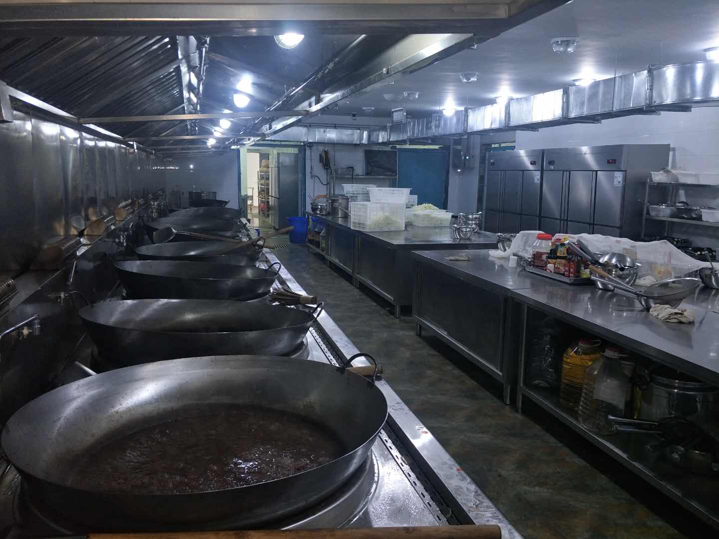 職工食堂麻豆免费电影网設備1