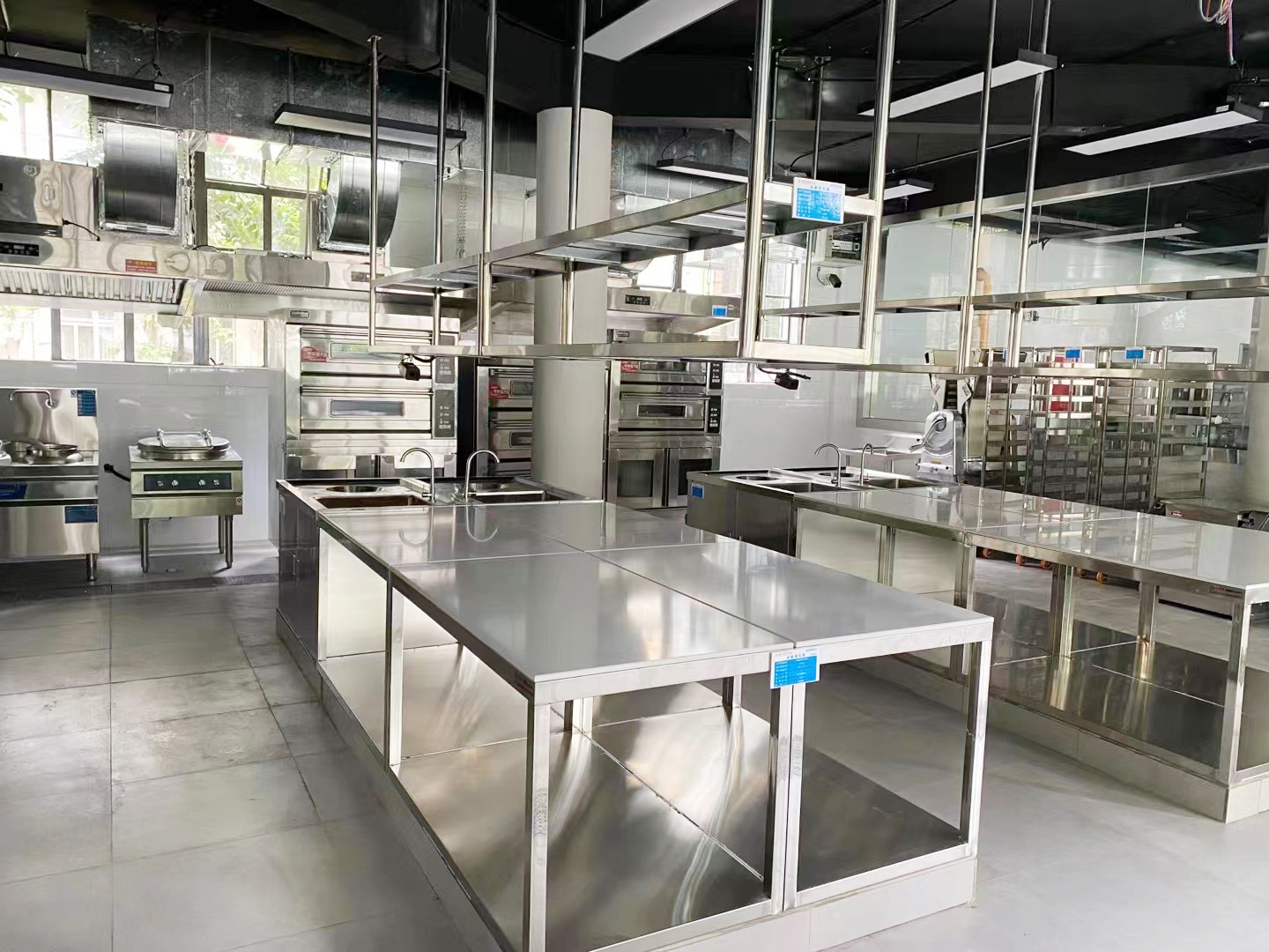 酒店麻豆免费电影网設備及用品