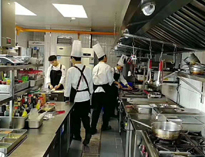 成都商用麻豆免费电影网設備公司給你介紹商用廚具的最新選用原則