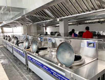 四川大型商用廚具廠告訴你食堂麻豆免费电影网設備報價流程