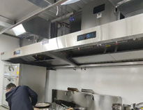 廚具麻豆免费电影网設備生產廠家告訴你商用麻豆免费电影网設備的清洗和維護措施有哪些